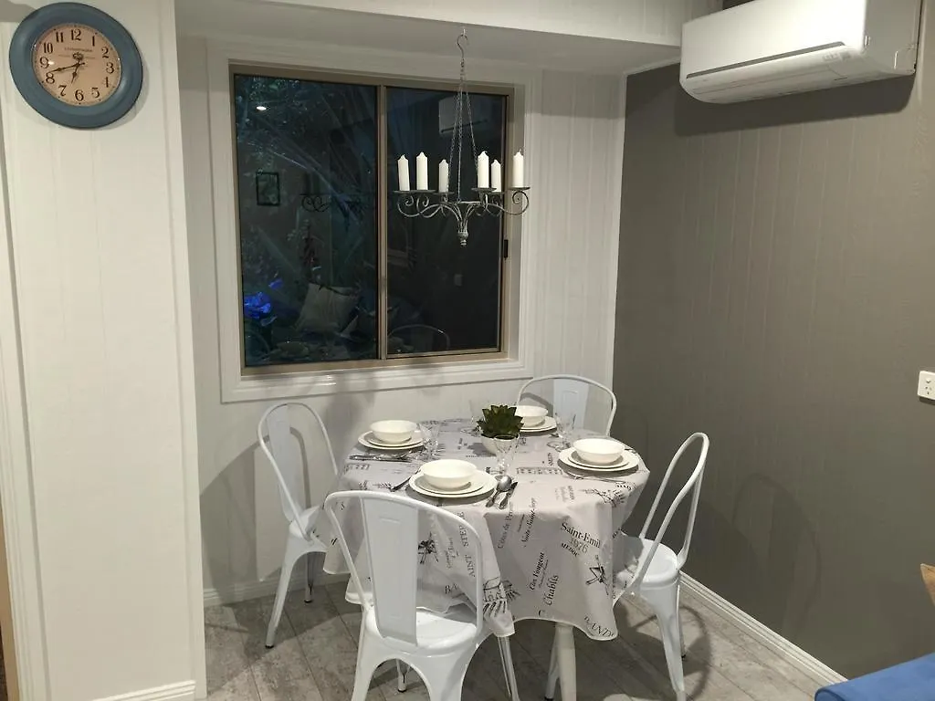 Guest house Sunshine Coast Tropical Getaway Hotel Buderim