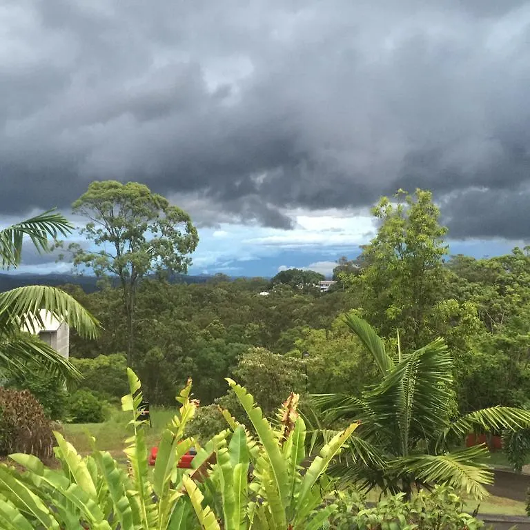*** Guest house Sunshine Coast Tropical Getaway Hotel Buderim Australia